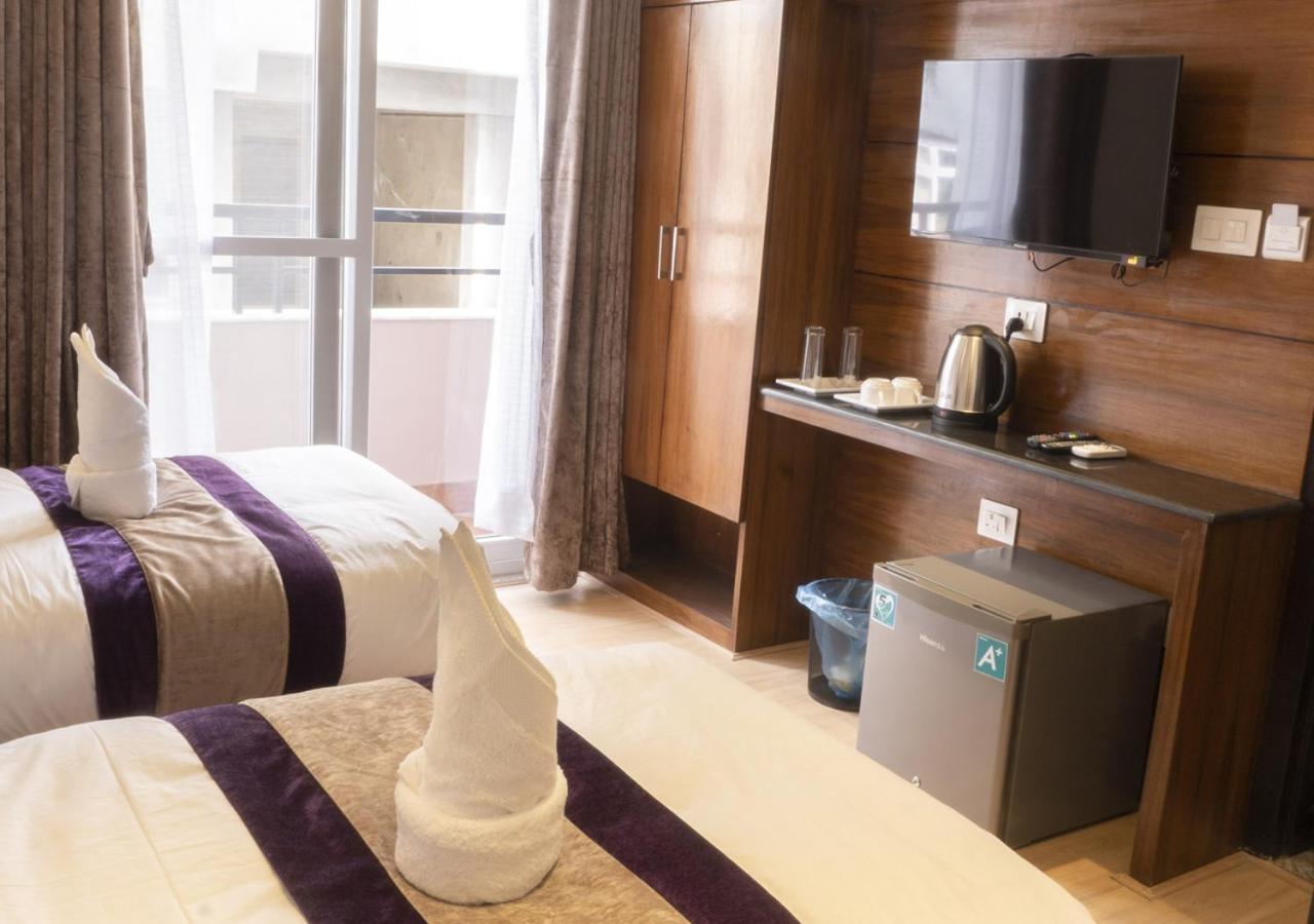 Hotel New Era Katmandu Kültér fotó